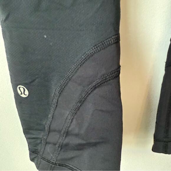 Lululemon | Run Inspire Crop II - Picture 6 of 8